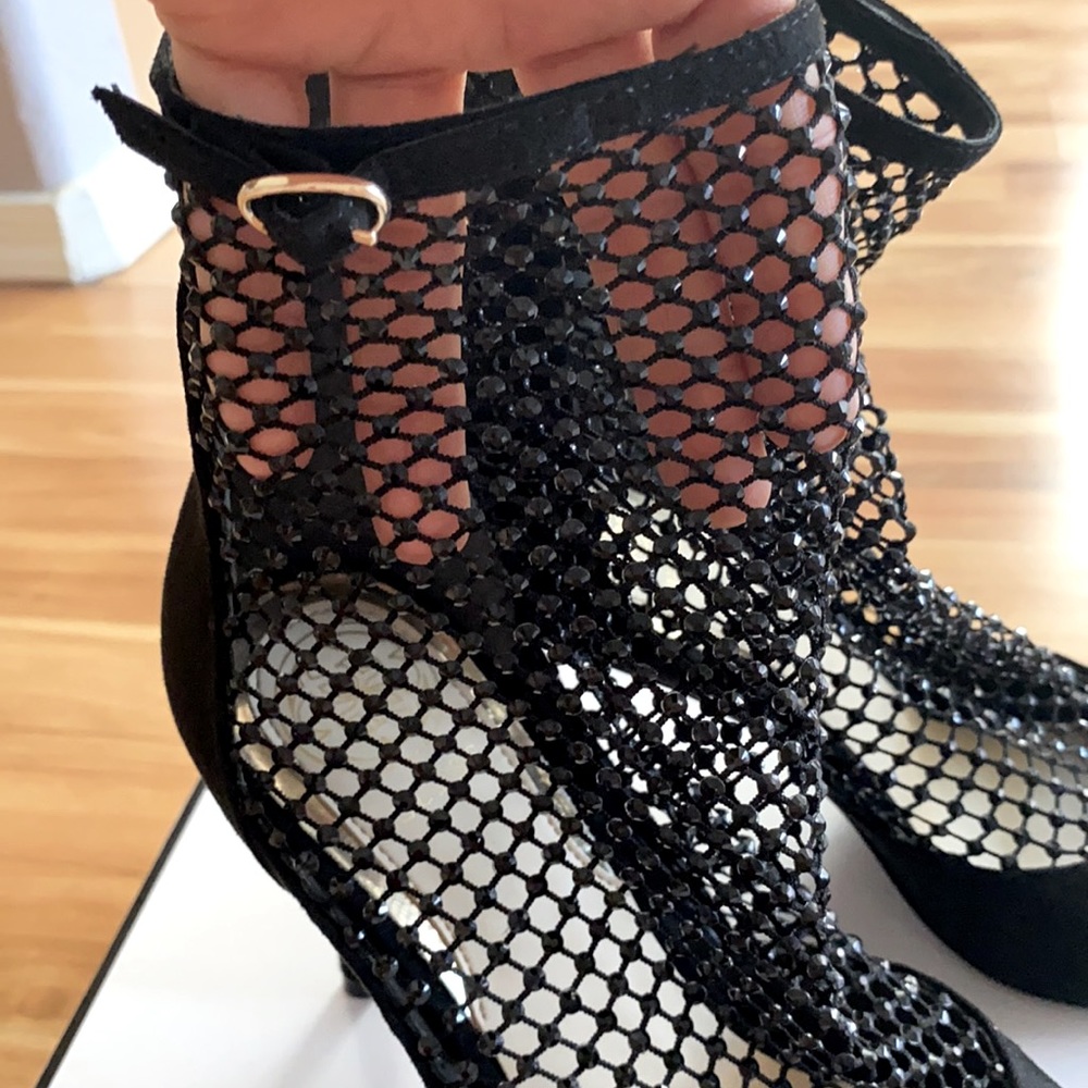✨ GUESS black high heels rhinestone shoes - Picture 5 of 14